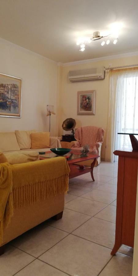Apartment Giorgos Kalamata Extérieur photo